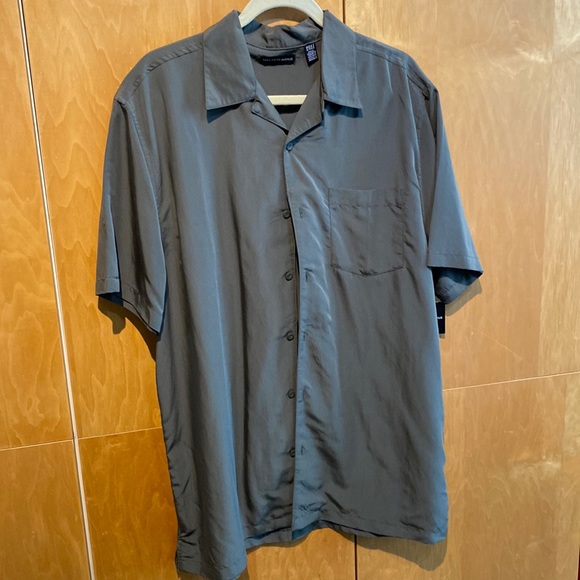 Saks Olive short sleeve shirt - Picture 1 of 4
